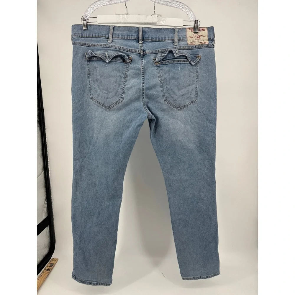 True Religion Ricky Jeans Mens 44 Light Wash Relaxed Straight Horseshoe Denim